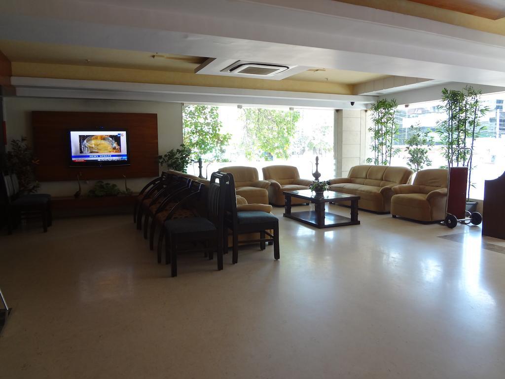 Hotel Budhil Park Visakhapatnam Exterior photo