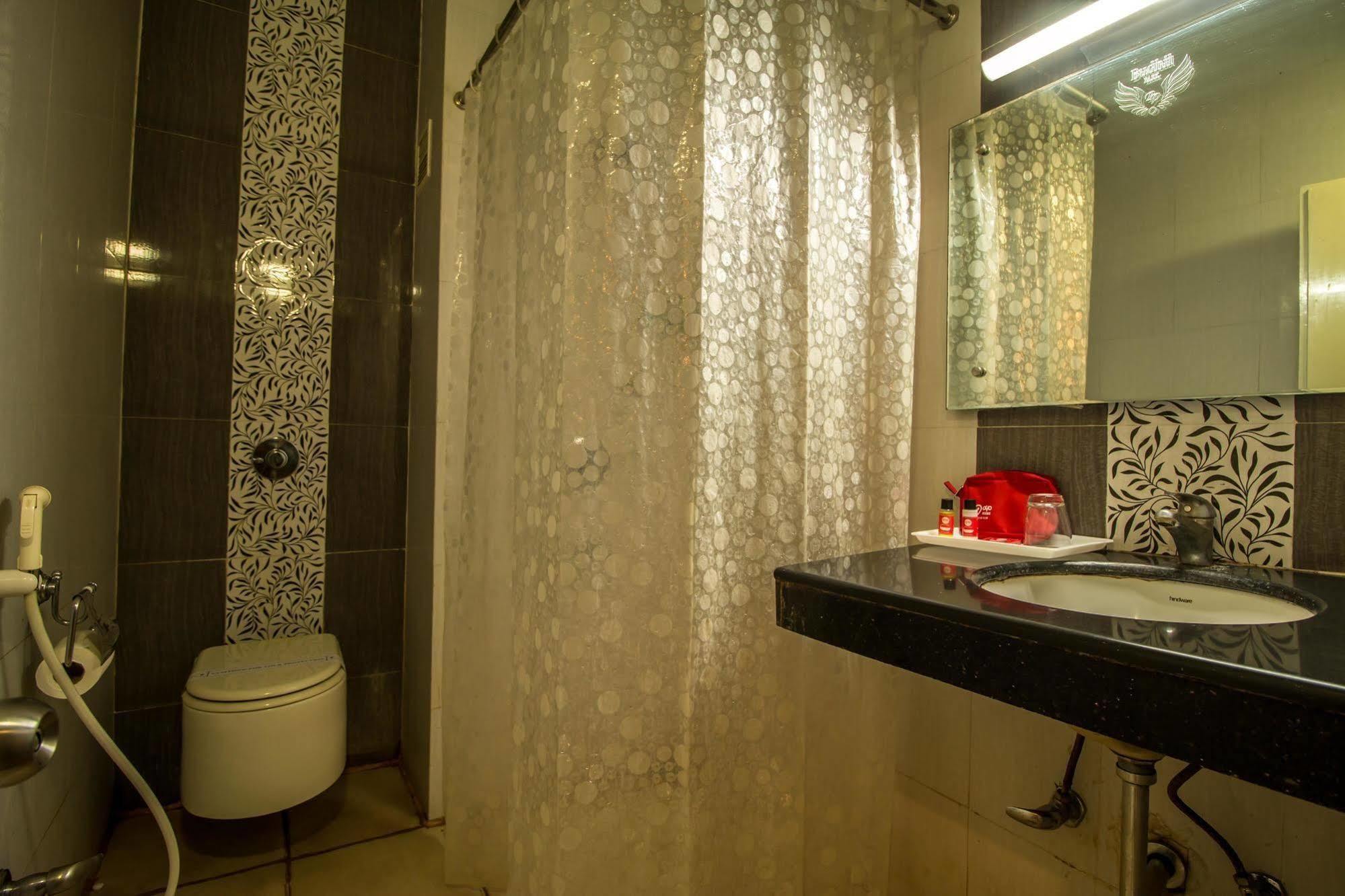Hotel Budhil Park Visakhapatnam Exterior photo