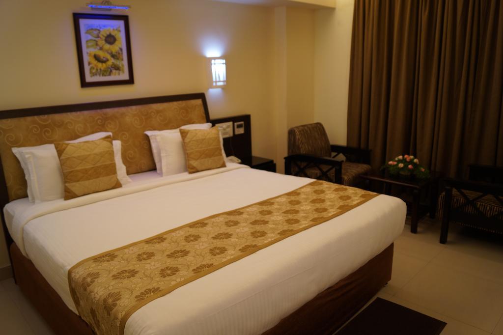 Hotel Budhil Park Visakhapatnam Exterior photo