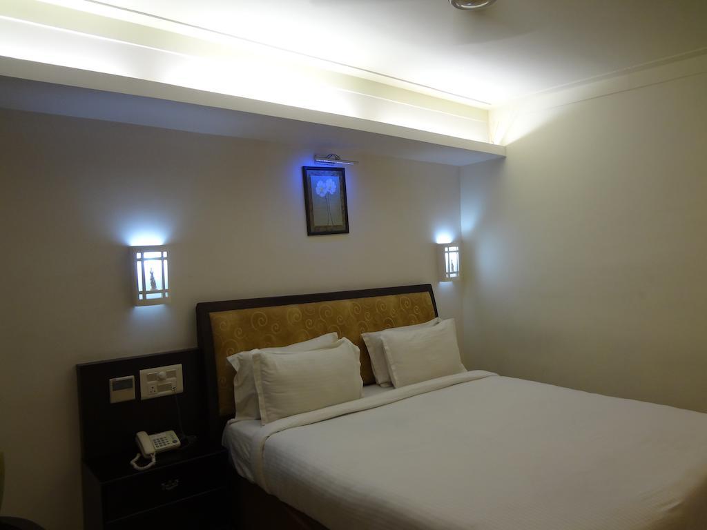Hotel Budhil Park Visakhapatnam Exterior photo